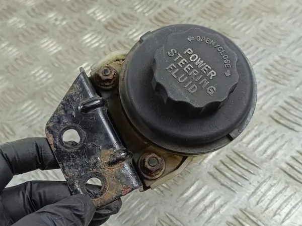 SsangYong Rexton Servobehälter OEM FOB48835 image 4