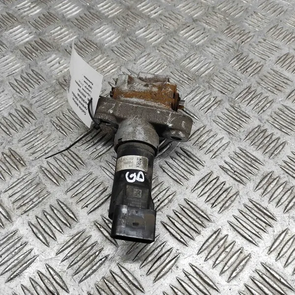 Porsche Taycan bakre höger handbromsmotor OEM 9Y0907616 image 5