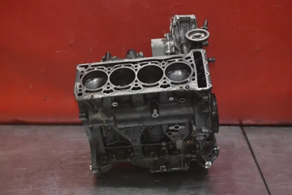 Bloc Moteur Inférieur CDH Audi A4 B8 1.8 TFSI image 2