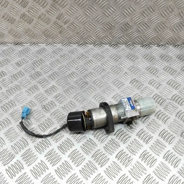 Bomba hidráulica Porsche OEM 99656106002 - Usada image 3
