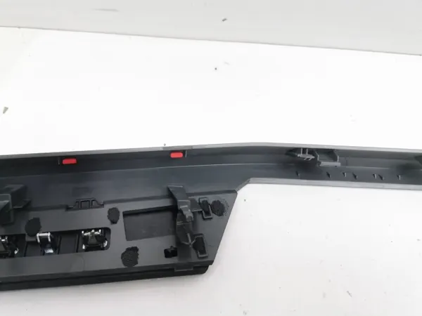 Cadre de boîte à gants Audi A3 8Y 2023 OEM 8Y2853189A image 9
