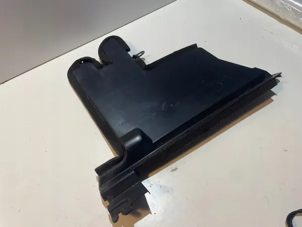 Ventilatorhuis OEM 921845SH0A Voor Rechts Nissan Leaf II image 4