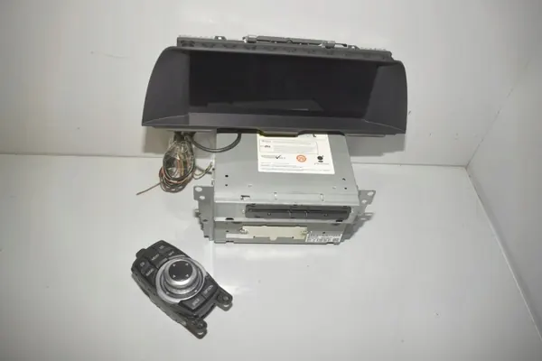 Écran de navigation OEM 9243897 pour BMW 5 F10 image 4
