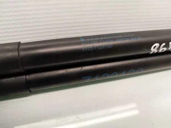 Actuador de capó delantero BMW 3 Series 2010 7129190 image 5