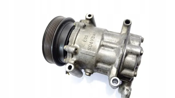 Renault Clio II 1.5 DCI Compressor AC 8200315744 image 4