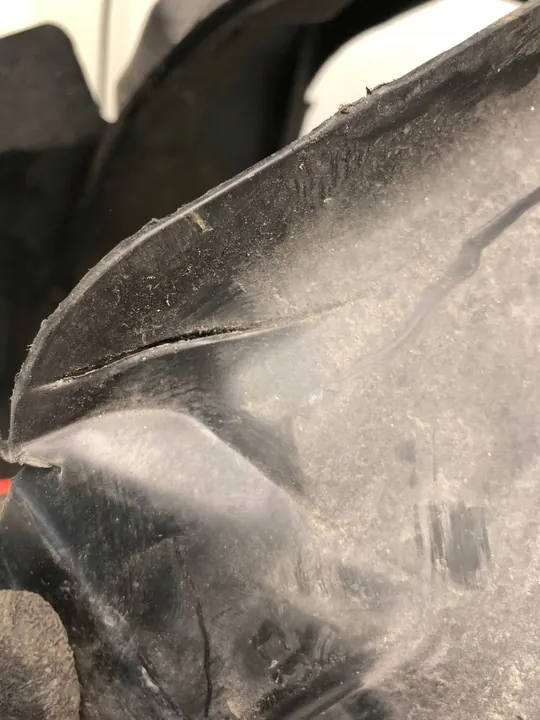 Vasen Etulokasuoja Jeep Compass II 55112699AB image 5