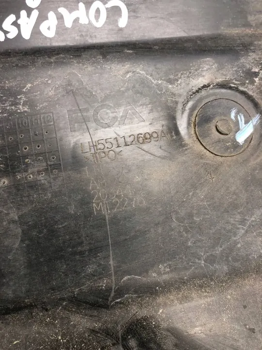 Vasen Etulokasuoja Jeep Compass II 55112699AB image 8