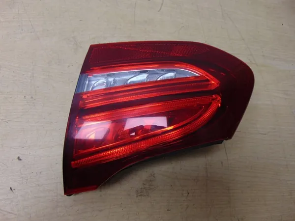 MERCEDES C-KLASA W205 KOMBI - RECHTER ACHTERLICHT LED image 3