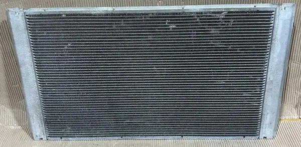 Vattenkylare BMW 5 TOURING E61 17117795878 image 2