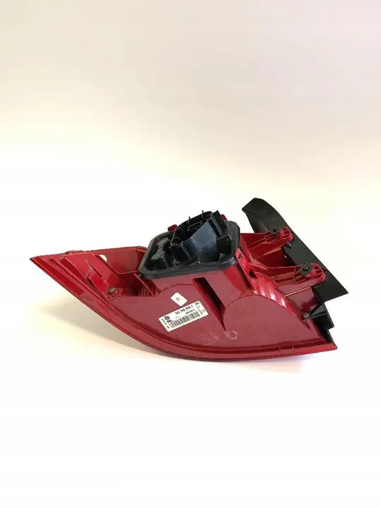 Lámpara trasera derecha VW PASSAT B7 3AE945096F image 4