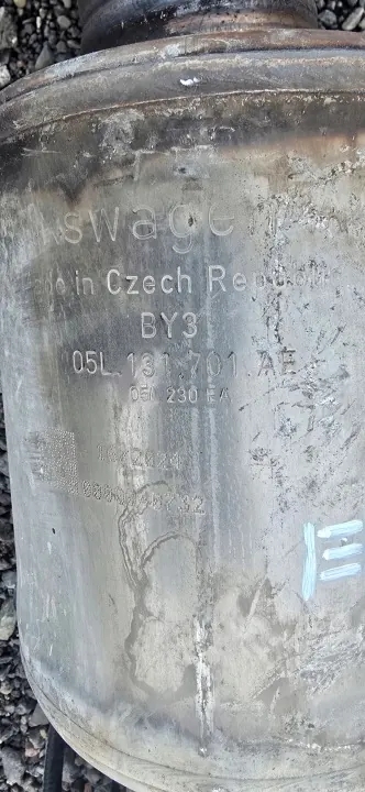 OEM 05L131701AD/05L131701AE DPF Katalysaattori VW Tiguan image 3