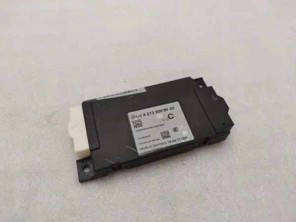 Module d'allumage Mercedes-Benz E W238 OEM A2139008520 image 2