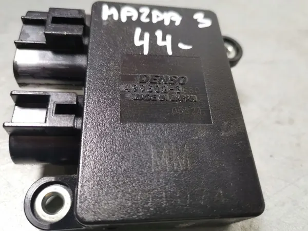 Mazda Lüfterrelais OEM FBZ15373 - Gebrauchter Zustand image 4