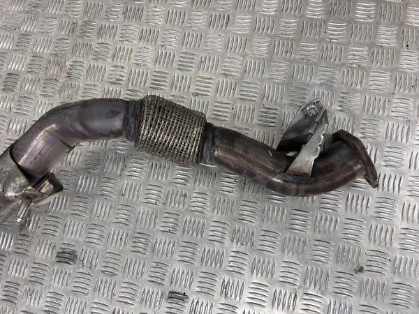 Audi Q5 SQ5 Pakoputken vaimennin OEM 80A25221C image 3