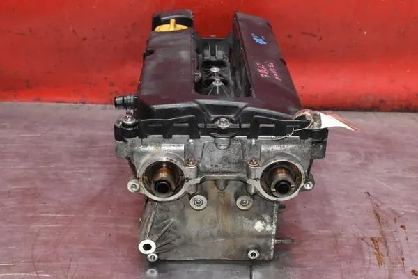 Cabeza de motor 55559340 Opel Astra 3 III H 1.6 16V image 2