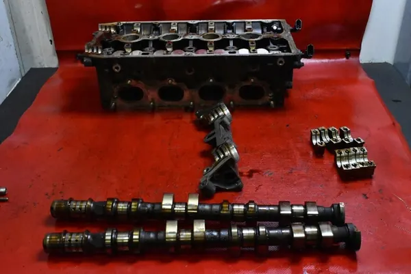 Cabeza de motor 55559340 Opel Astra 3 III H 1.6 16V image 9