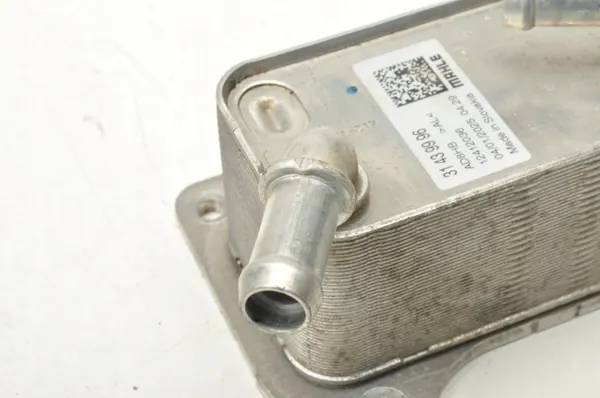 Refroidisseur d'huile moteur OEM 31439996 Volvo XC40 image 7