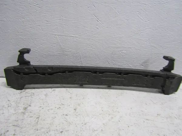 Audi A4 B8 Etupuskuri Täyttö 8K0807550K image 4