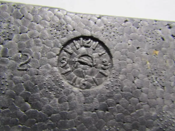 Audi A4 B8 Etupuskuri Täyttö 8K0807550K image 6