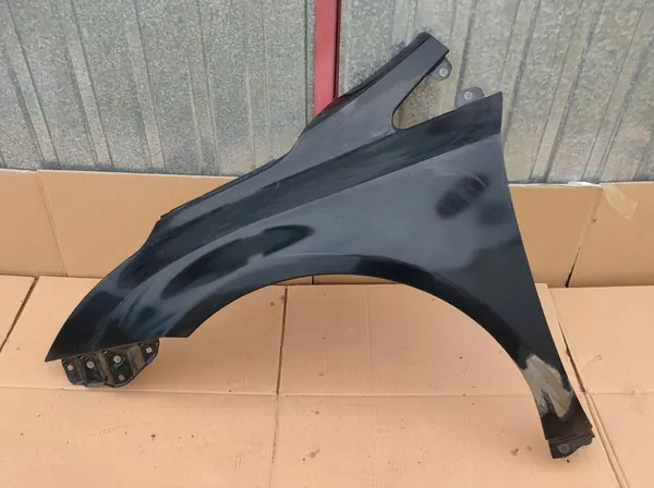 Parafango anteriore sinistro Toyota Avensis T27 2008-2015 image 5