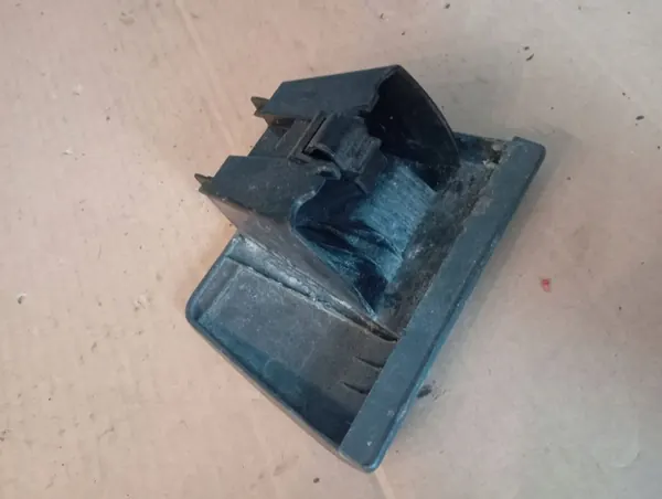 Cinzeiro Citroen OE usado OEM YGM1187 para Jumpy Expert image 2