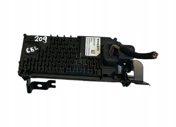 Volvo XC40 2021 Voorruitcamera OEM 32327234 image 3