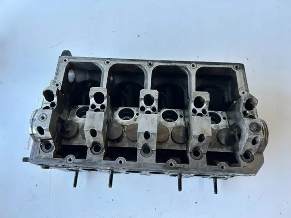 Culasse Moteur OEM 038103373R pour VW Passat B6 image 6