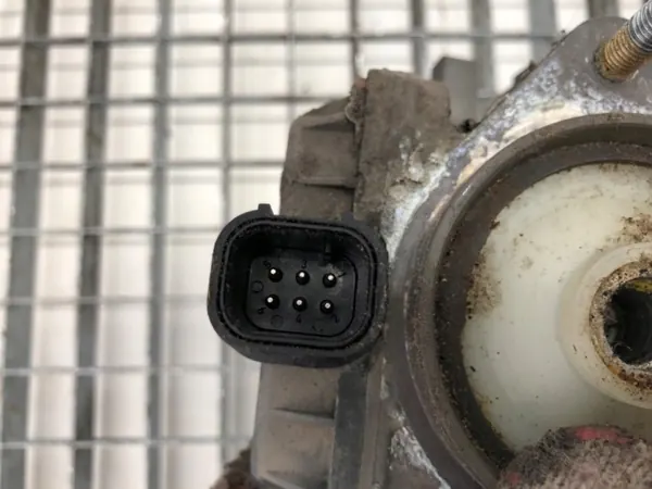 Hoofdremklepel OEM 81521306298 voor MAN TGX image 4