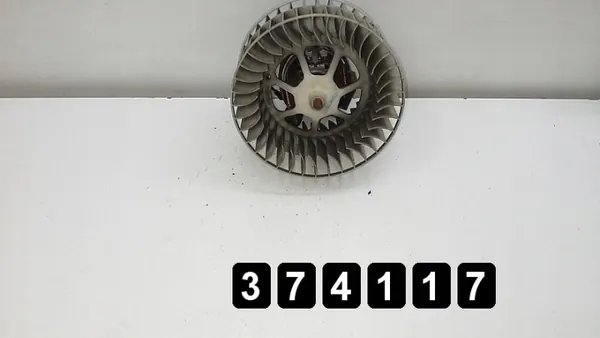 Mercedes-lämmityspuhallin OEM AM-374117 Käytetty image 3