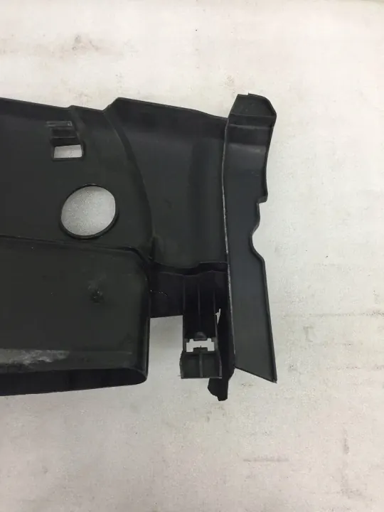 Mercedes C W204 ylävyöpeite OEM A2048174920 image 4