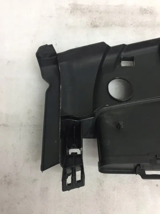 Mercedes C W204 ylävyöpeite OEM A2048174920 image 6
