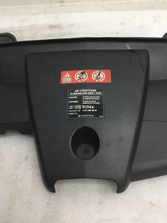 Mercedes C W204 ylävyöpeite OEM A2048174920 image 9