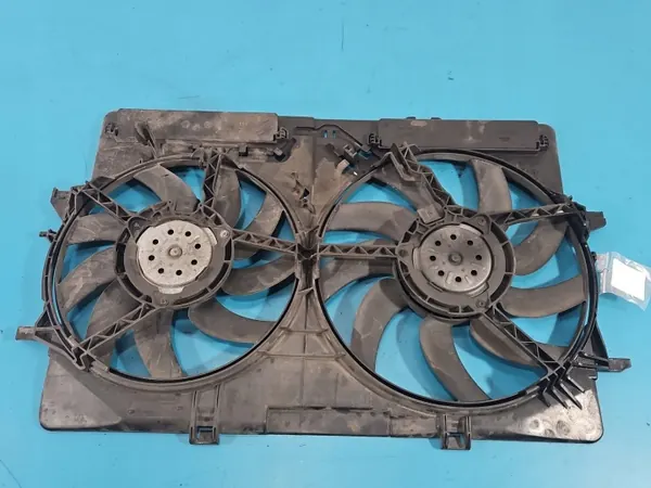 Ventilateur Radiateur Audi A4 B8 OEM 8K0121003M Occasion image 4