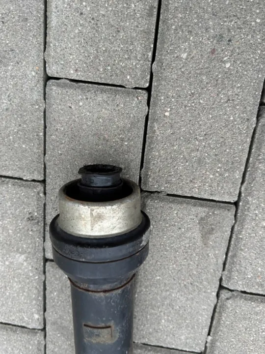 Audi SQ5 Drivaxel OEM 256008 - Begagnad image 3