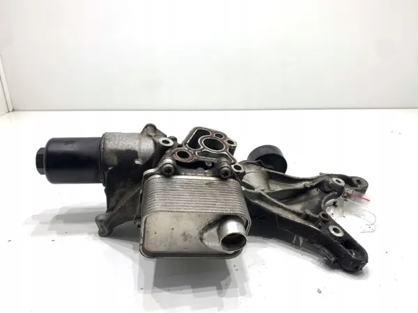 Öljynsuodattimen Pohja OEM 06L903143D Audi A3 8V 2.0 image 2