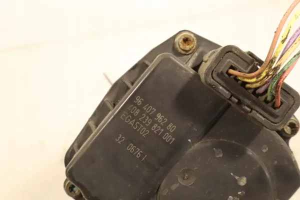 Kaasutin OEM 9640796280 Peugeot Citroenille image 7