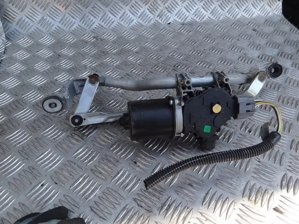 Etupyyhkijän moottori RENAULT CLIO IV 2016 OEM image 4