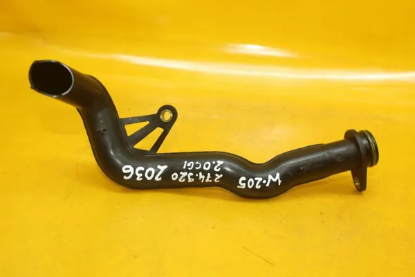 Mercedes-öljyn hengitysletku OEM A2741802151 image 3