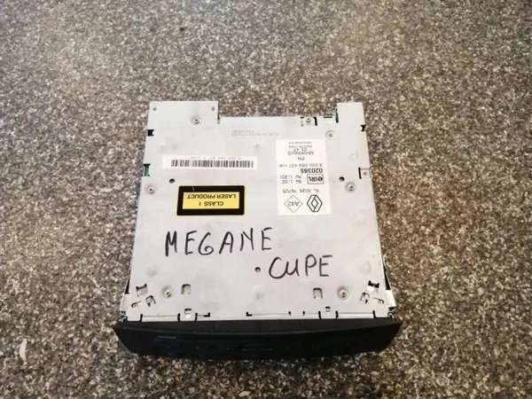 Renault CD-wisselaar OEM 8200084437 voor Megane II image 4