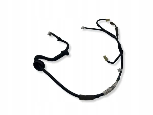 Cableado de maletero Toyota GT86 OEM 81811CA020 image 2