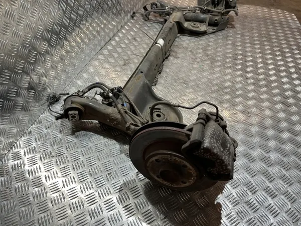 Hinterachsschwinge OEM PU25481 für Renault Clio V image 3