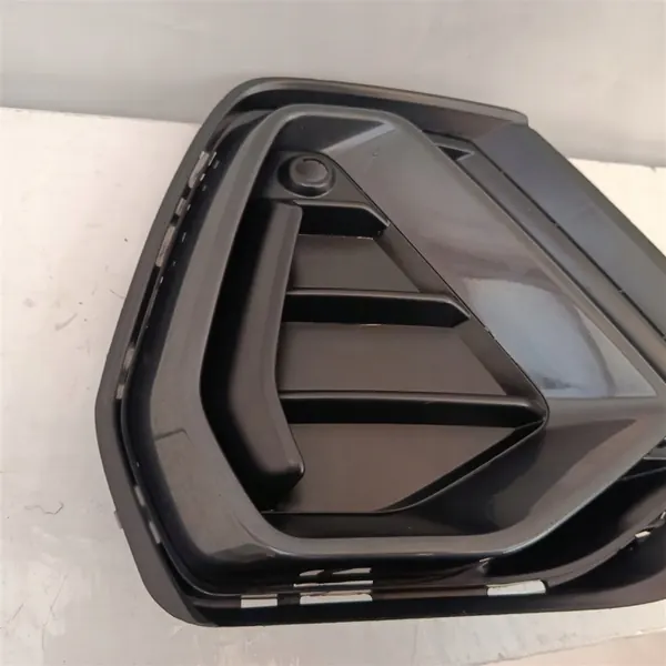 Griglia Paraurti Anteriore Destra Audi Q3 II S Line 83A807682D image 2