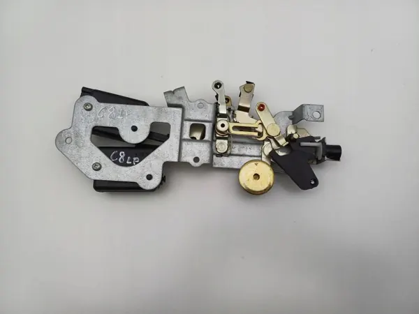 OEM DRC96097 Schuifdeurslotactuator Links Voor image 4