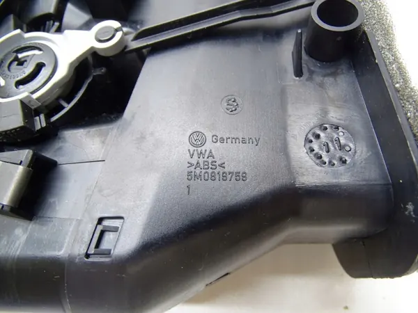 Vänster framluftgallret OEM 5N0819709 VW Tiguan image 4