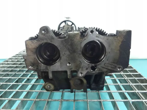 Culasse Volvo d'occasion OEM 08692974002 pour D5 image 4