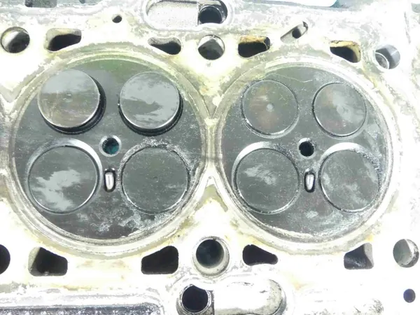 Culasse Volvo d'occasion OEM 08692974002 pour D5 image 9