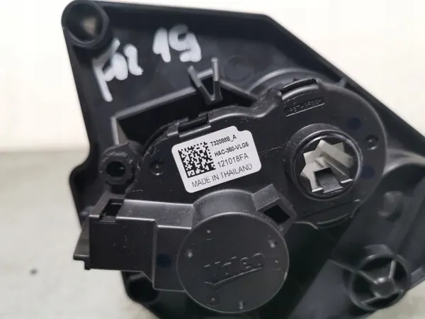 Volet de ventilation Subaru Forester OEM T85592B image 3