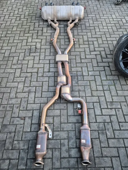 BMW Ljuddämpare OEM 8096118 - Begagnad, 14k km image 10