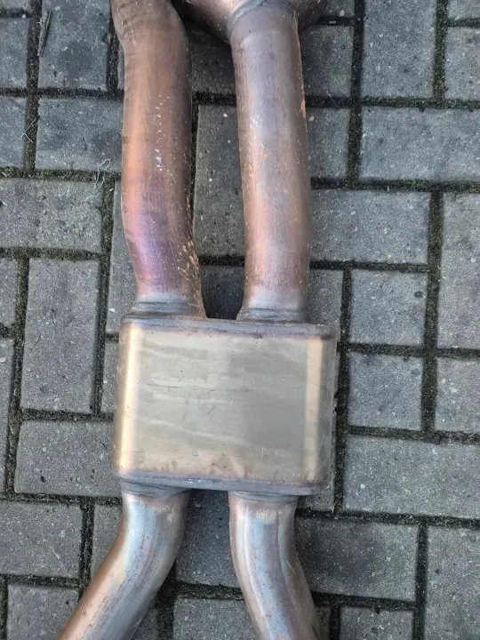 BMW Ljuddämpare OEM 8096118 - Begagnad, 14k km image 3
