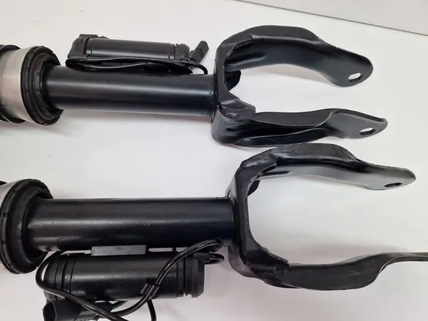 Amortizzatore MERCEDES X166 6.3AMG A1663201368 A1663201468 image 10